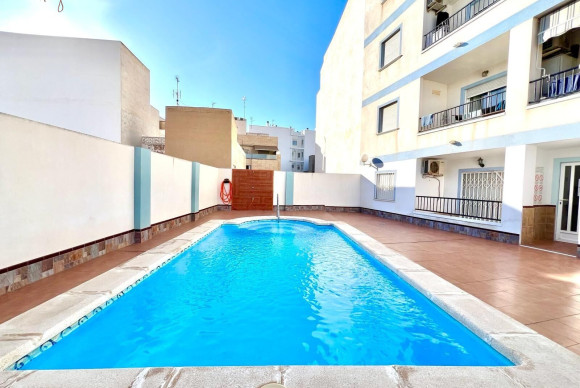 Apartment  - Resale - Torrevieja - A9840