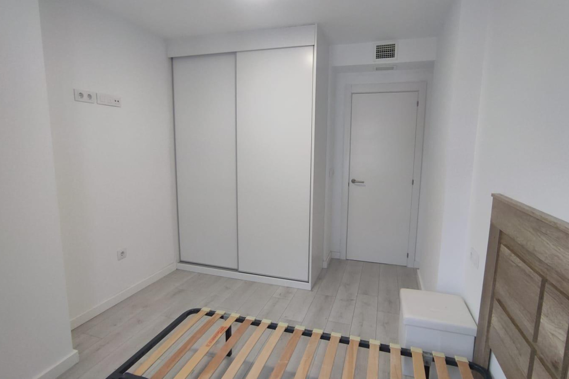 Alquiler a largo plazo - Apartamento / piso - Alicante - Alipark