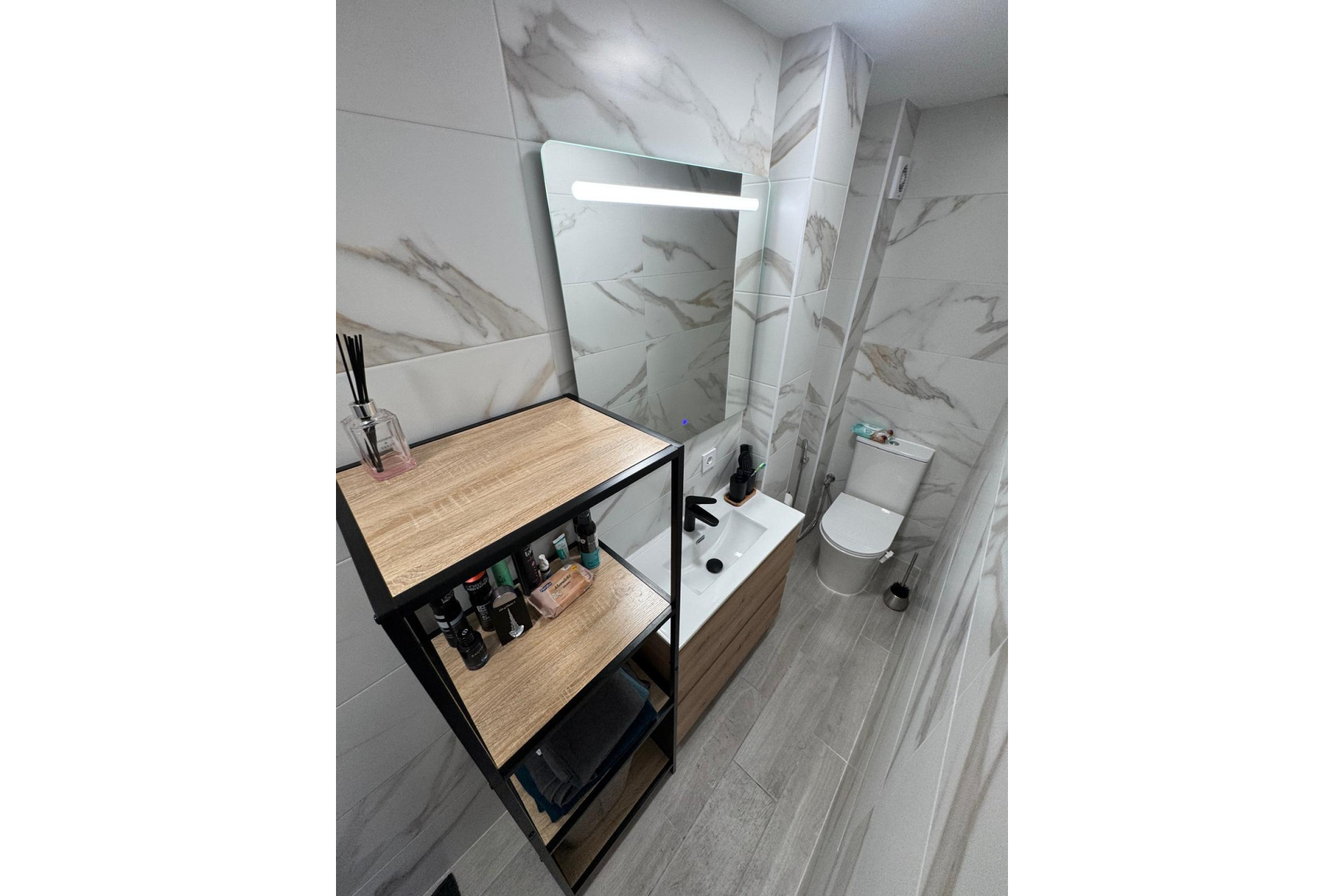 Alquiler a largo plazo - Apartamento / piso - Alicante - Campoamor