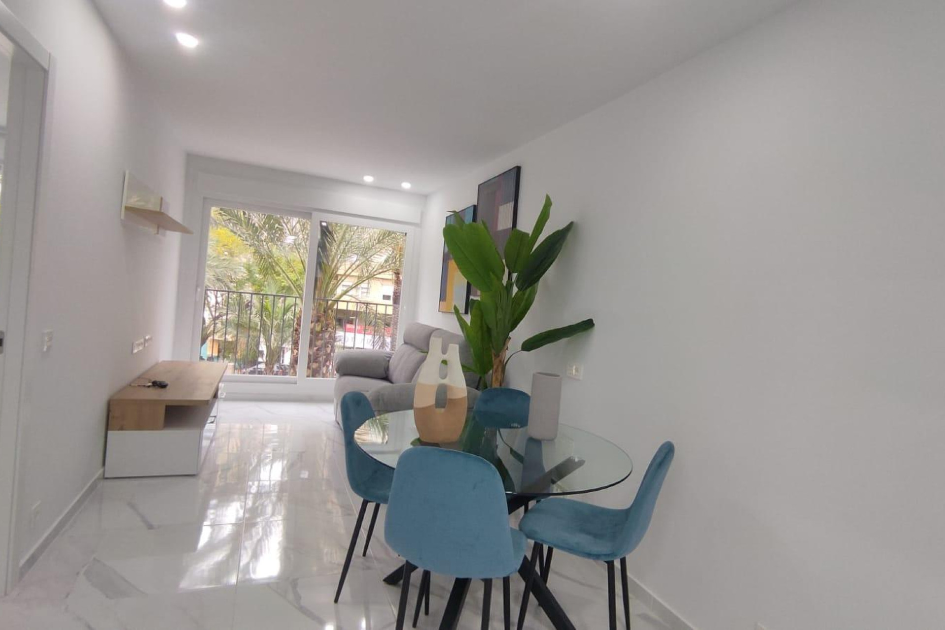 Alquiler a largo plazo - Apartamento / piso - Alicante - Centro Tradicional