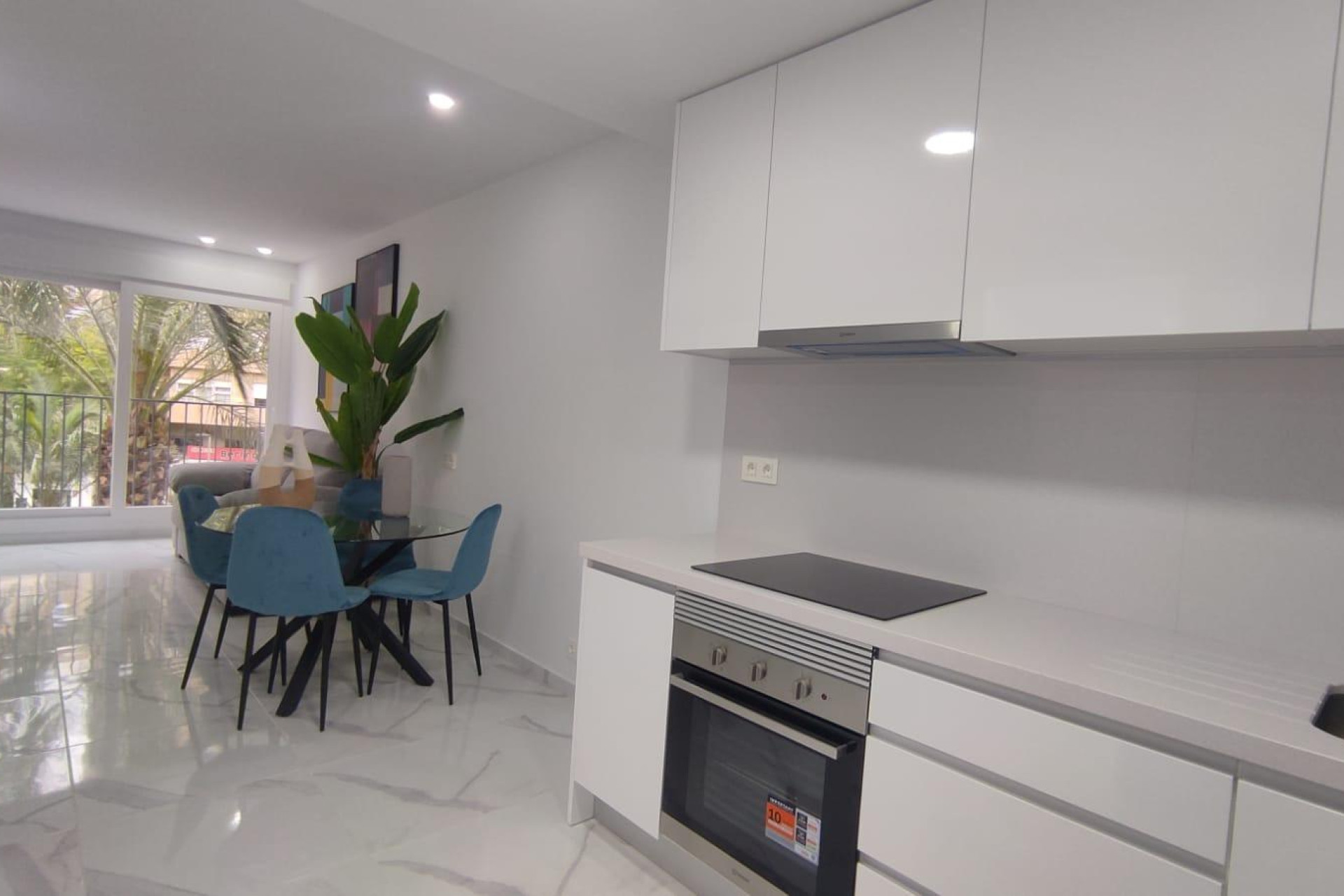 Alquiler a largo plazo - Apartamento / piso - Alicante - Centro Tradicional