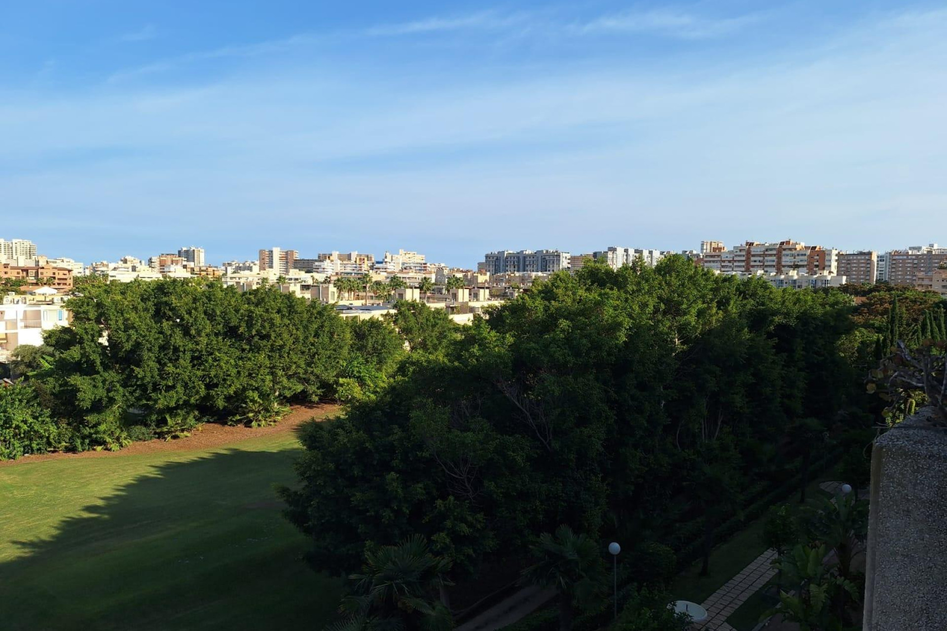 Alquiler a largo plazo - Apartamento / piso - Alicante - Playa de San Juan