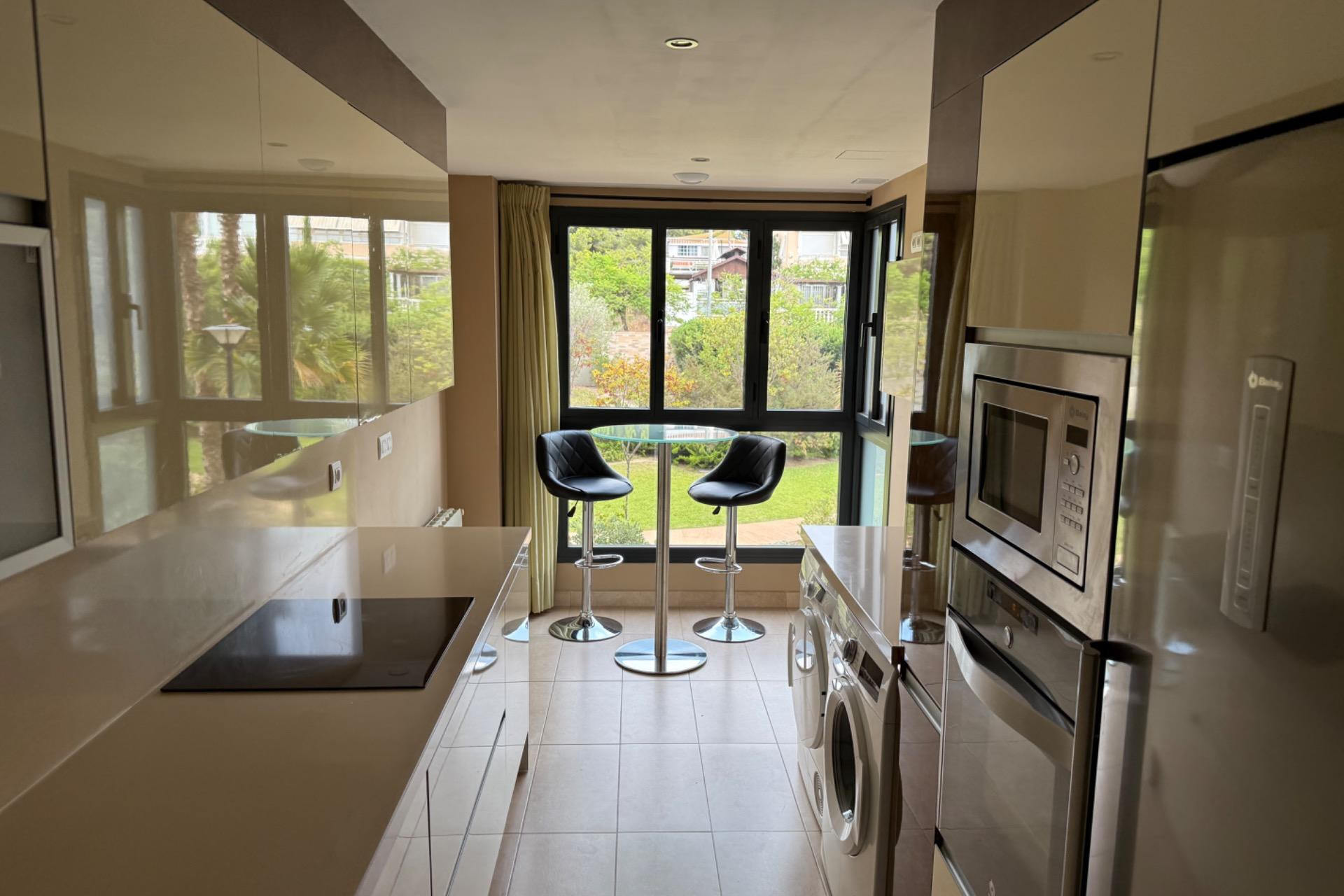 Alquiler a largo plazo - Apartamento / piso - Alicante - Vistahermosa