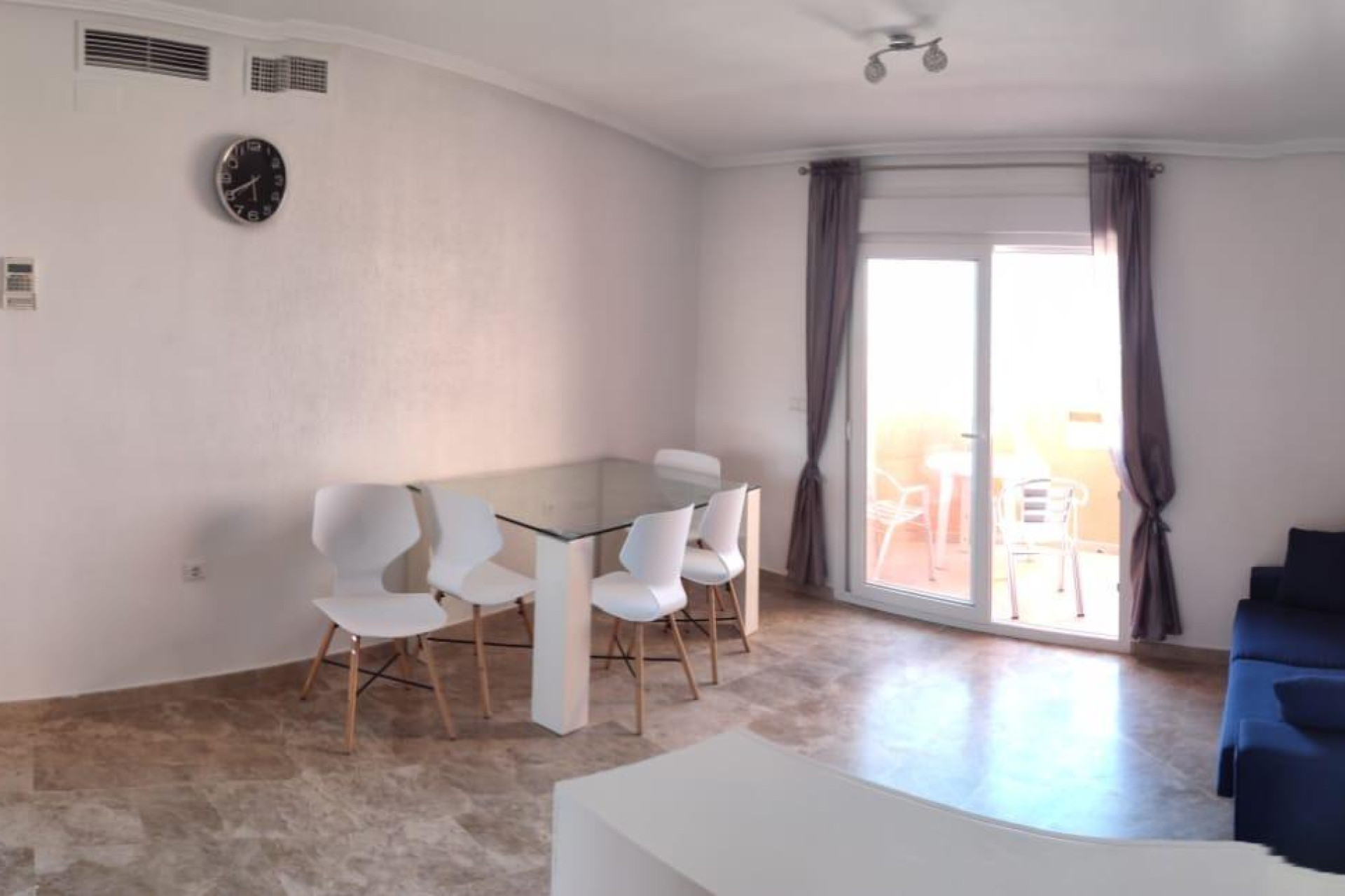 Alquiler a largo plazo - Apartamento / piso - Orihuela Costa - Campoamor