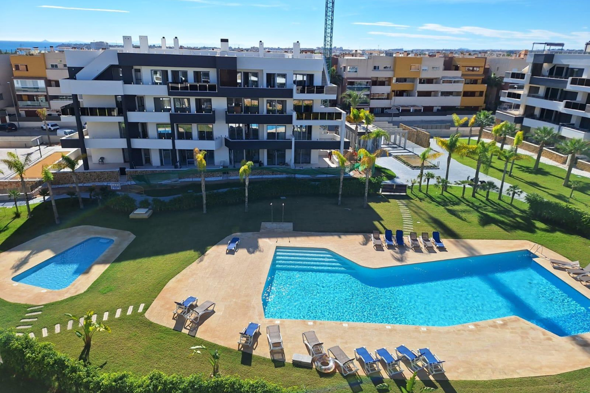 Alquiler a largo plazo - Apartamento / piso - Orihuela Costa - Los Dolses