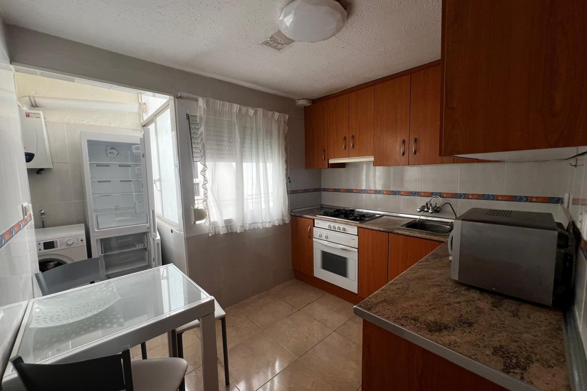 Alquiler a largo plazo - Apartamento / piso - SAN JUAN ALICANTE - Altozano
