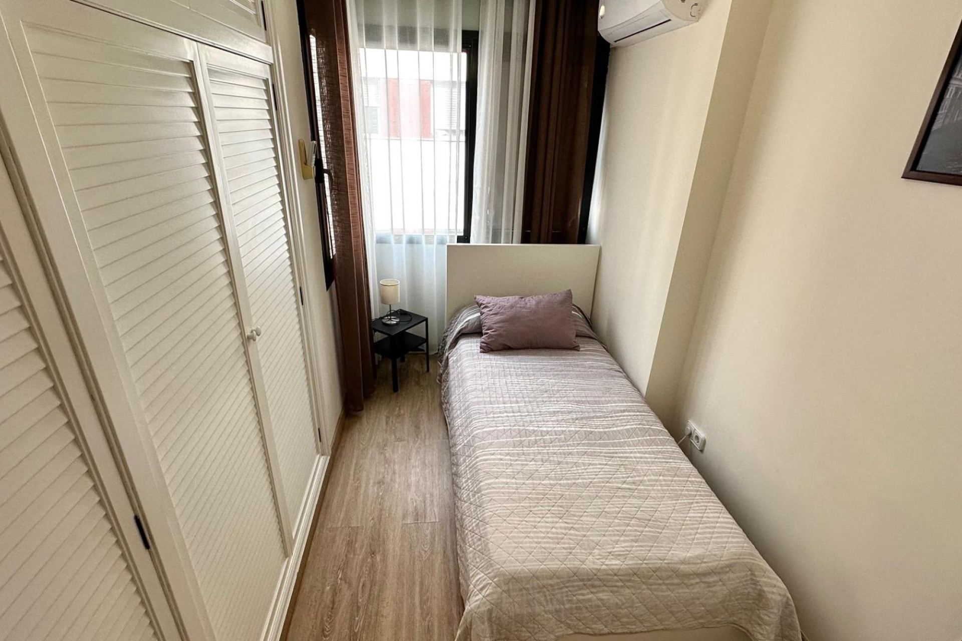 Alquiler a largo plazo - Apartamento / piso - SAN JUAN ALICANTE - Altozano