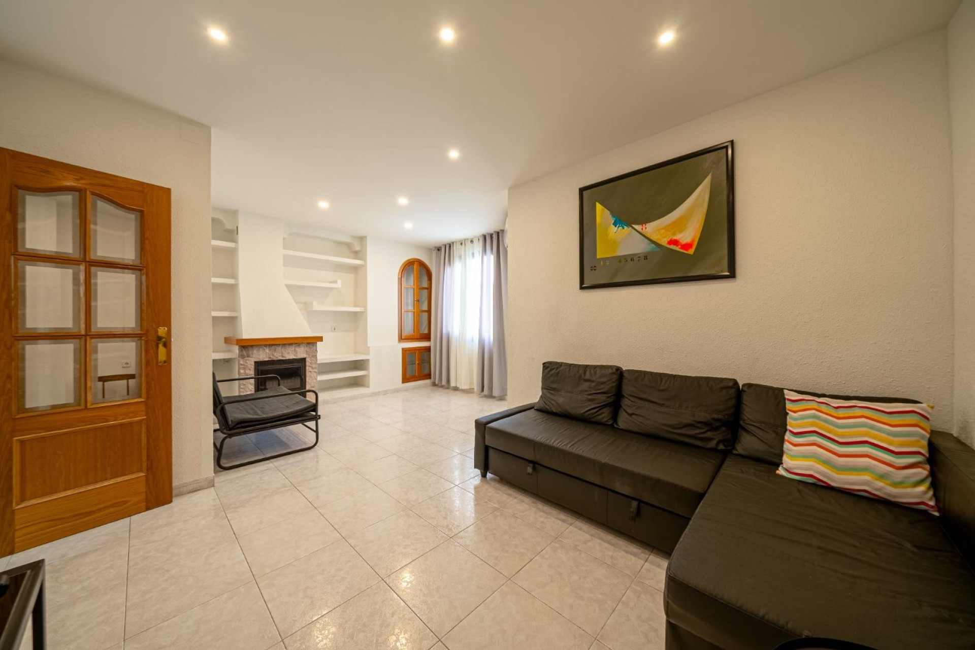 Alquiler a largo plazo - Apartamento / piso - SAN JUAN ALICANTE - Altozano