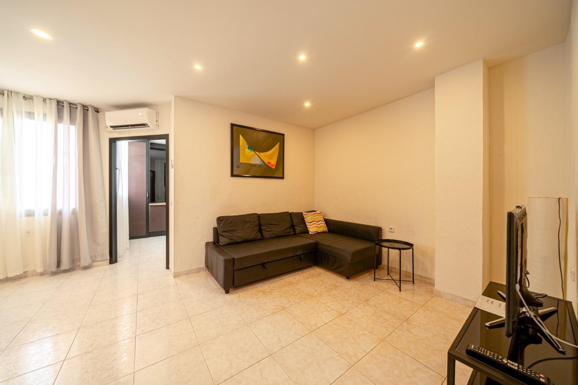 Alquiler a largo plazo - Apartamento / piso - SAN JUAN ALICANTE - Altozano