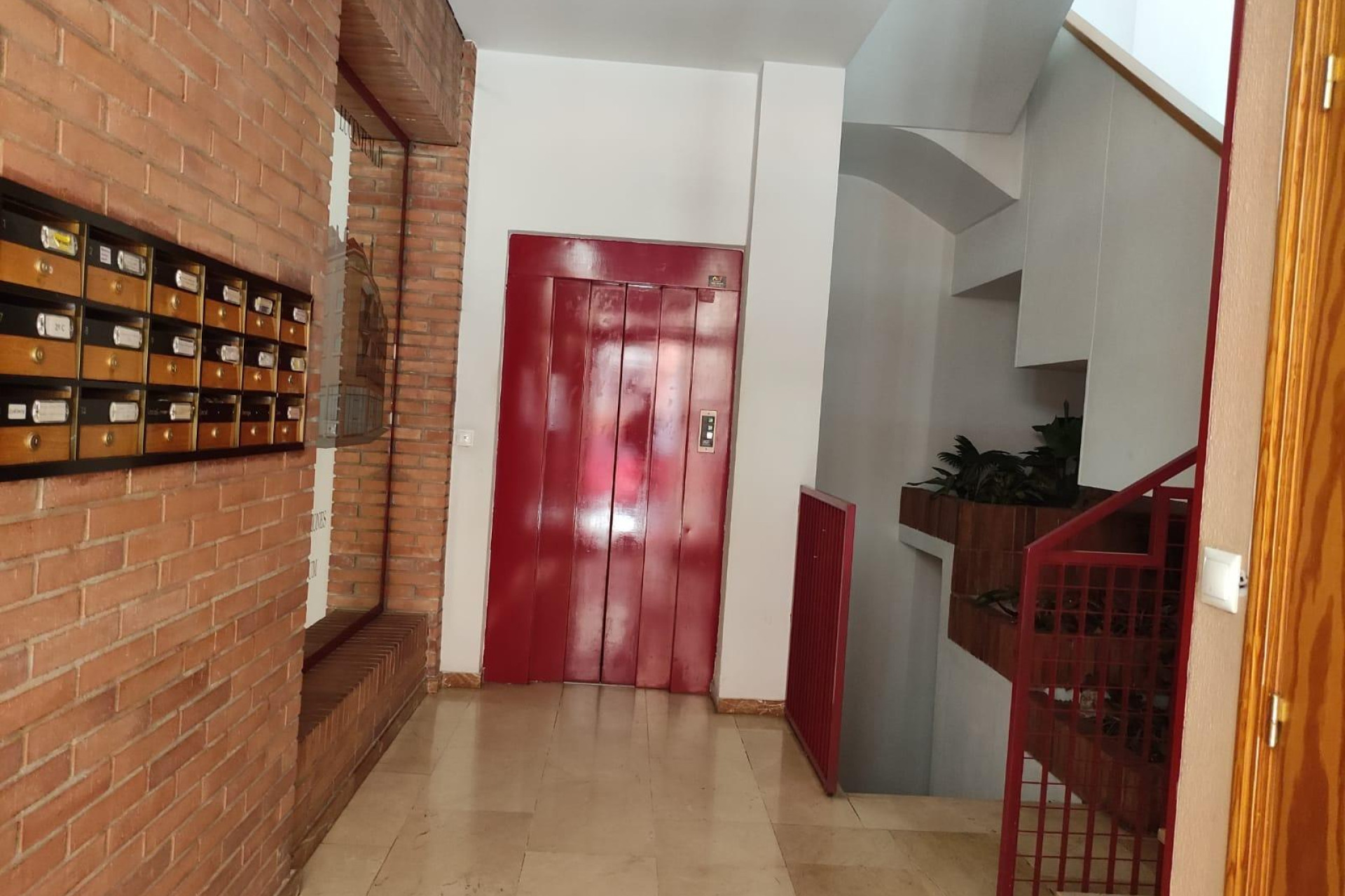 Alquiler a largo plazo - Apartamento / piso - SAN JUAN ALICANTE - Carolinas bajas