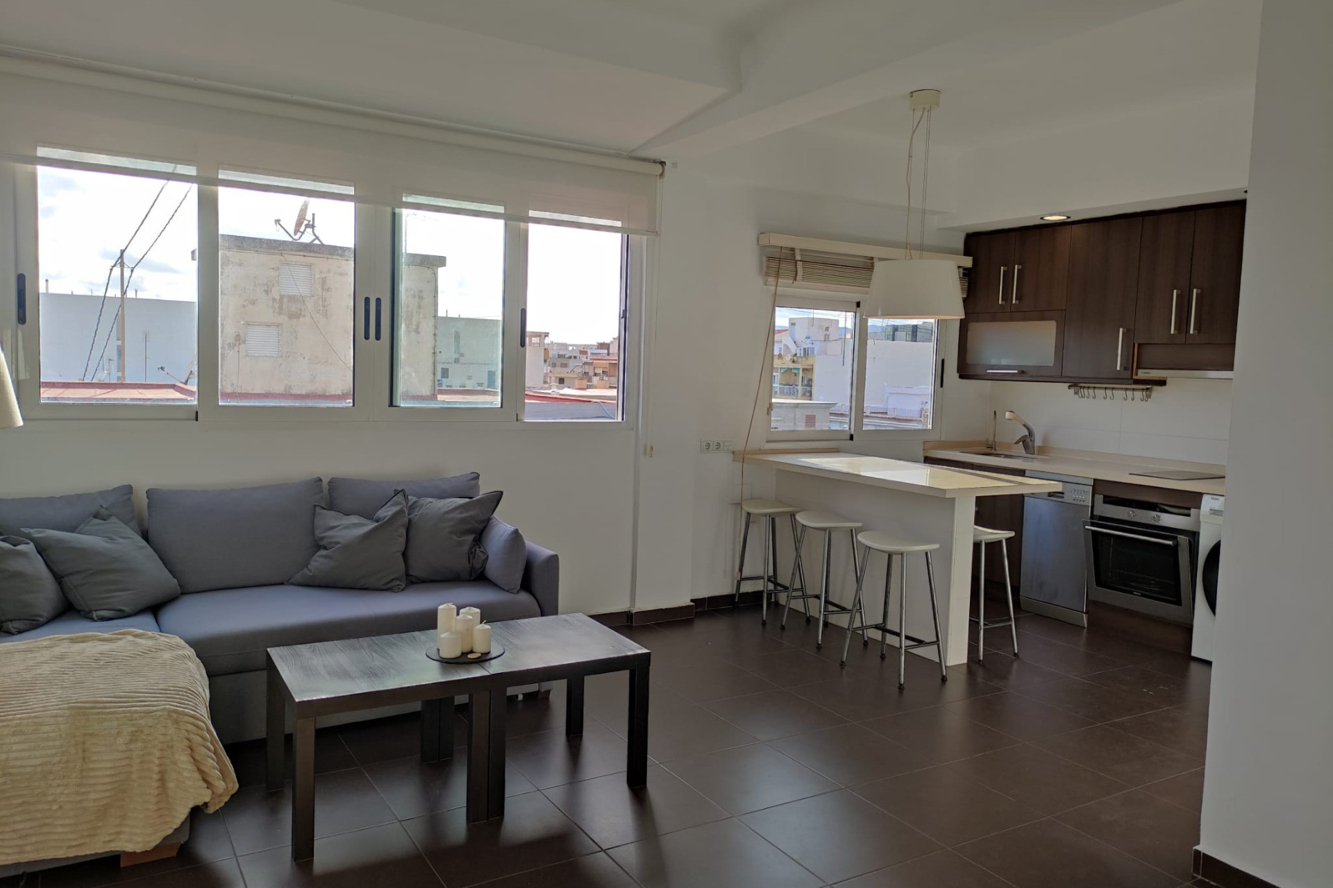 Alquiler a largo plazo - Apartamento / piso - SAN JUAN ALICANTE - Ensanche - Diputación