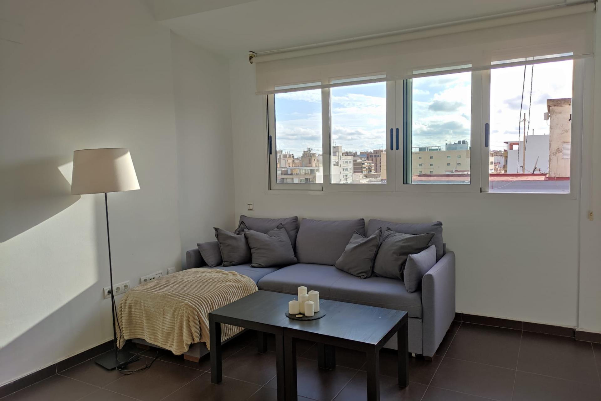 Alquiler a largo plazo - Apartamento / piso - SAN JUAN ALICANTE - Ensanche - Diputación