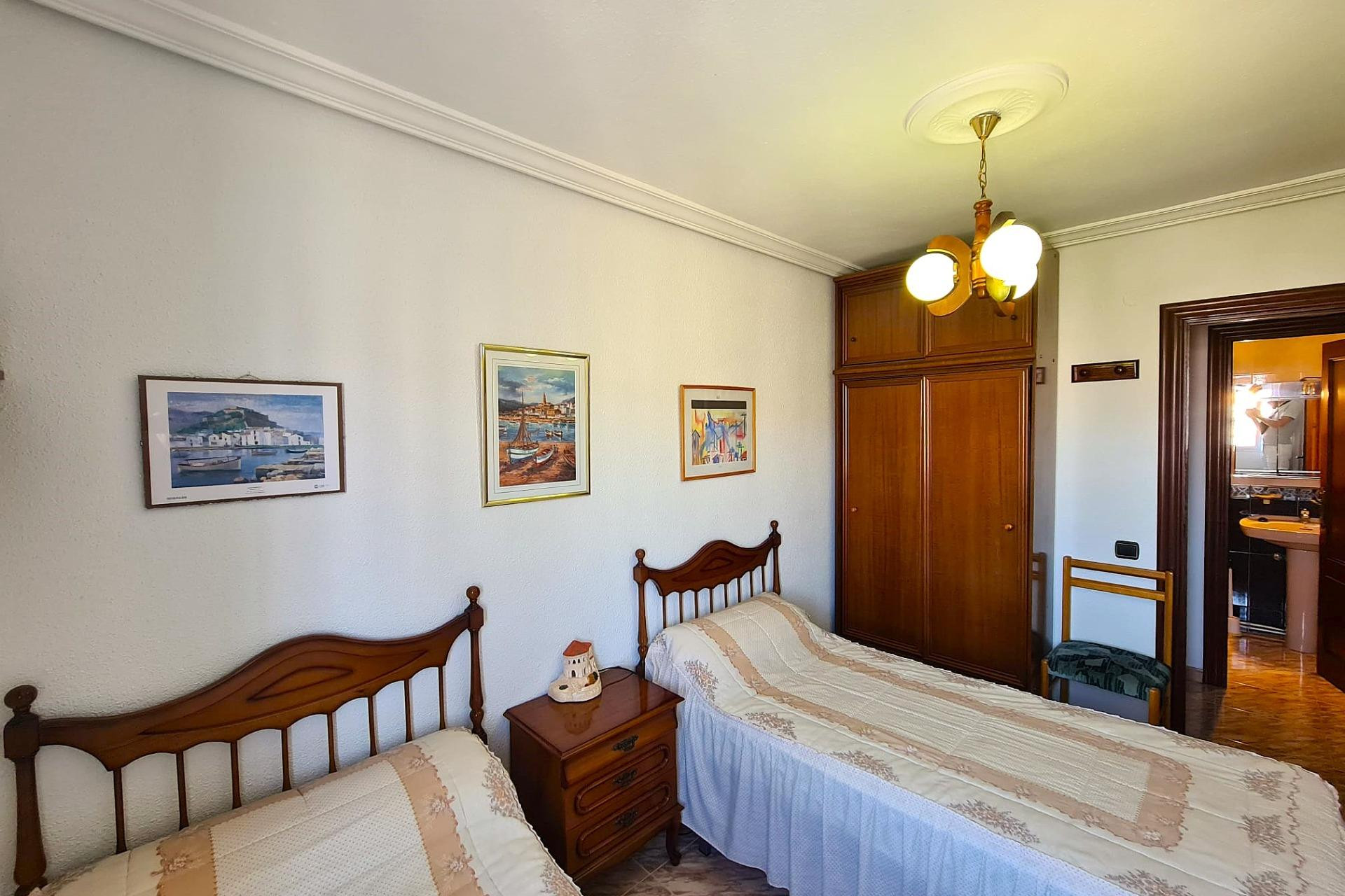 Alquiler a largo plazo - Apartamento / piso - SAN JUAN ALICANTE - Juan XXIII