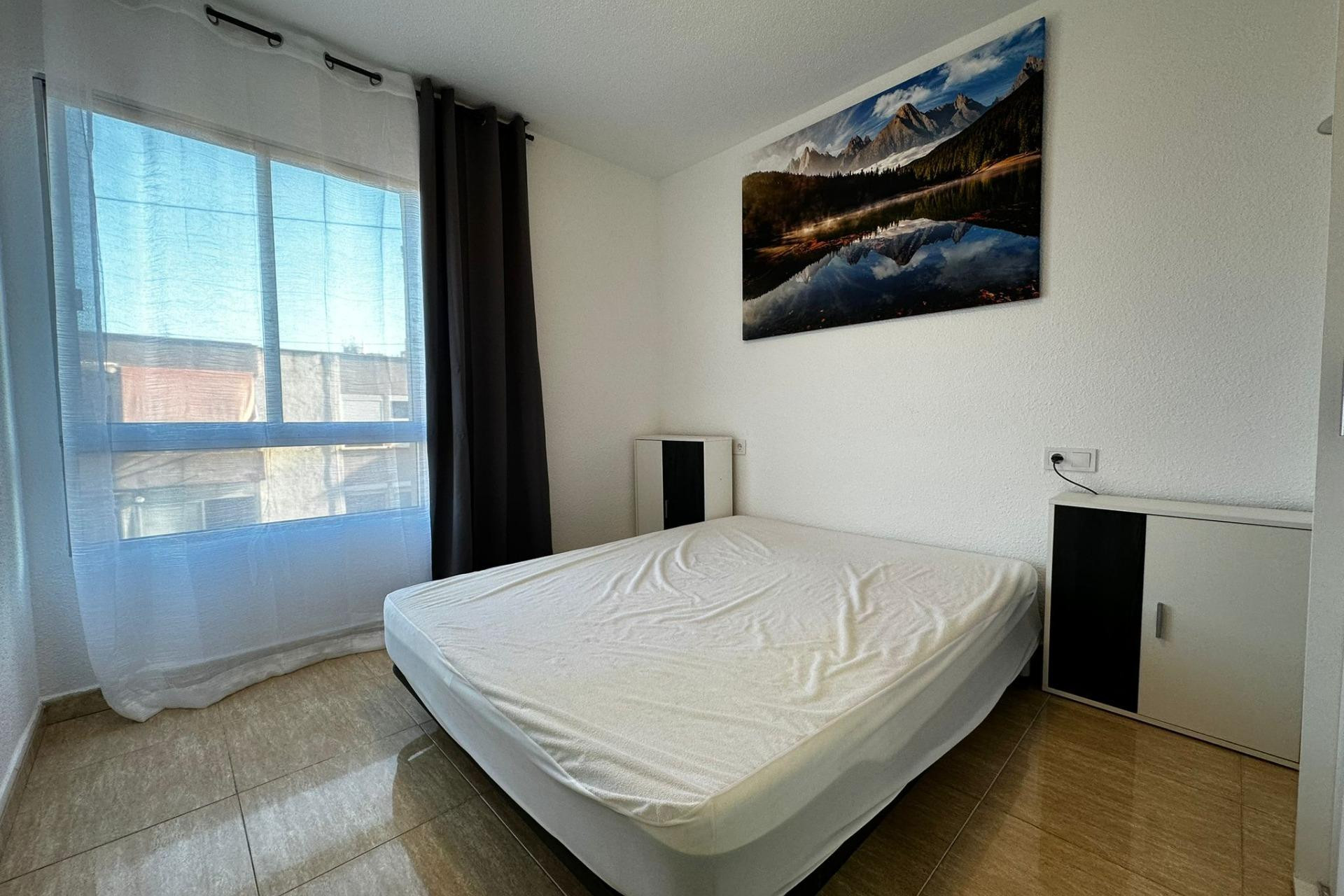 Alquiler a largo plazo - Apartamento / piso - SAN JUAN ALICANTE - Juan XXIII