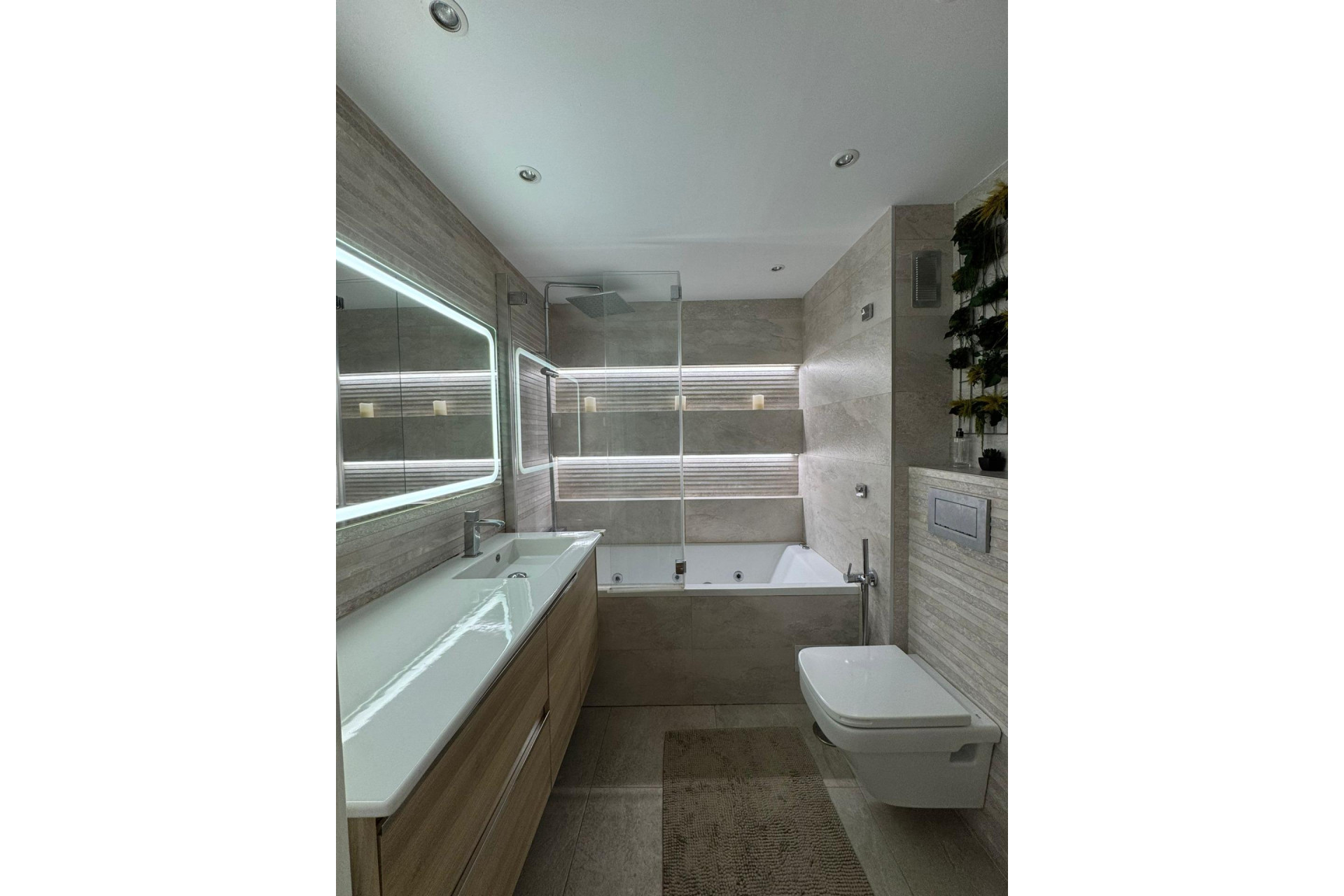 Alquiler a largo plazo - Apartamento / piso - San Juan de Alicante - Avda costablanca