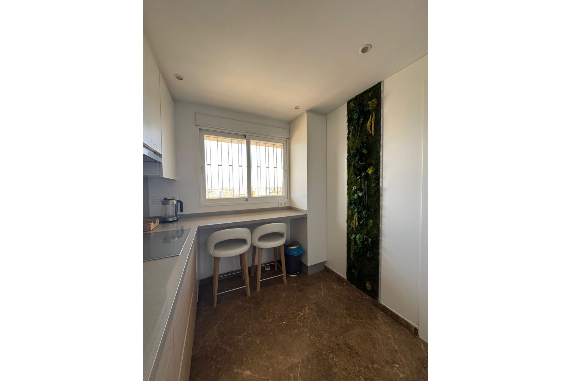 Alquiler a largo plazo - Apartamento / piso - San Juan de Alicante - Avda costablanca