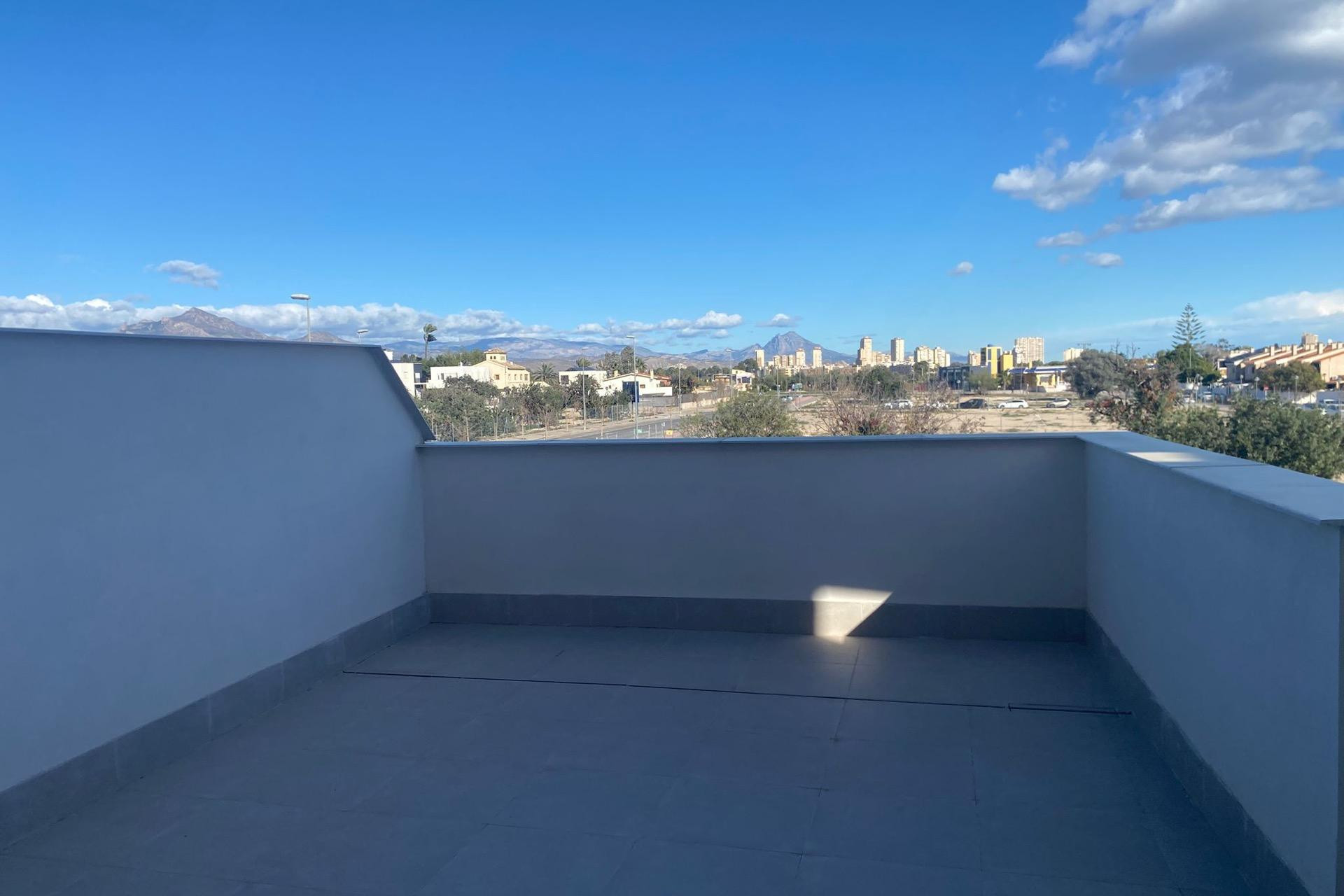 Alquiler a largo plazo - Apartamento / piso - San Juan de Alicante - Benimagrell