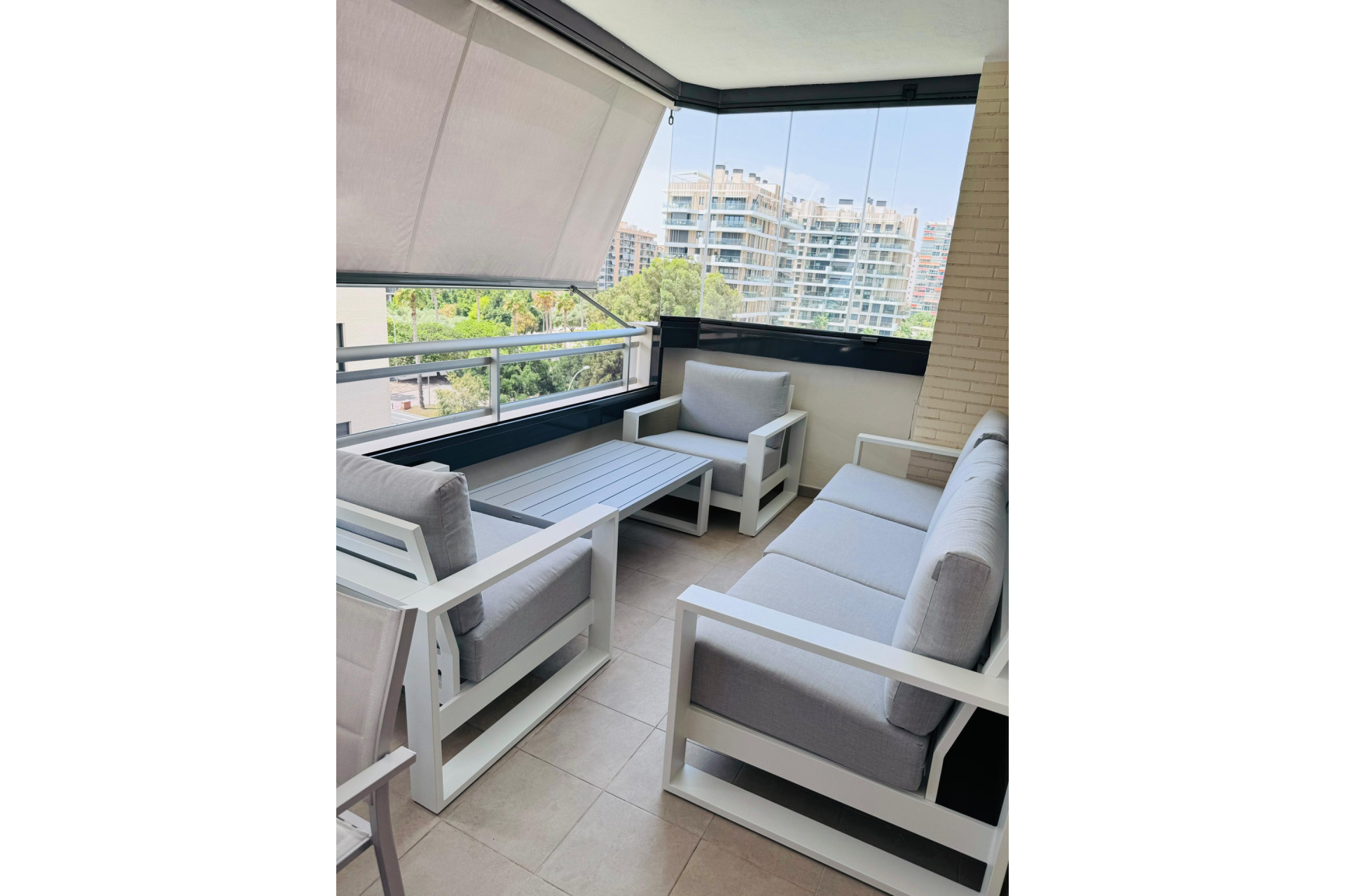 Alquiler a largo plazo - Apartamento / piso - San Juan Playa - Pau 5