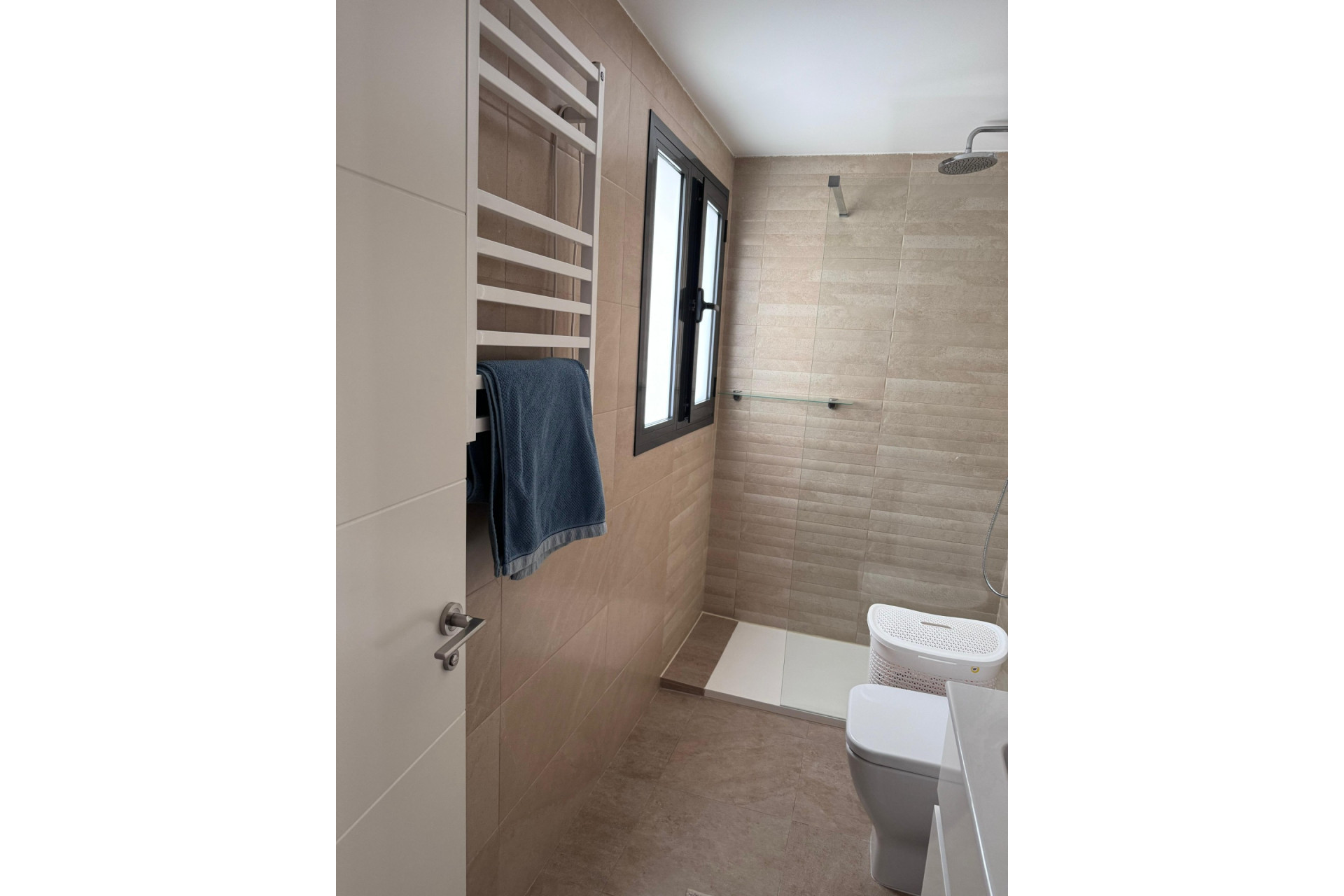 Alquiler a largo plazo - Apartamento / piso - San Juan Playa - Pau 5