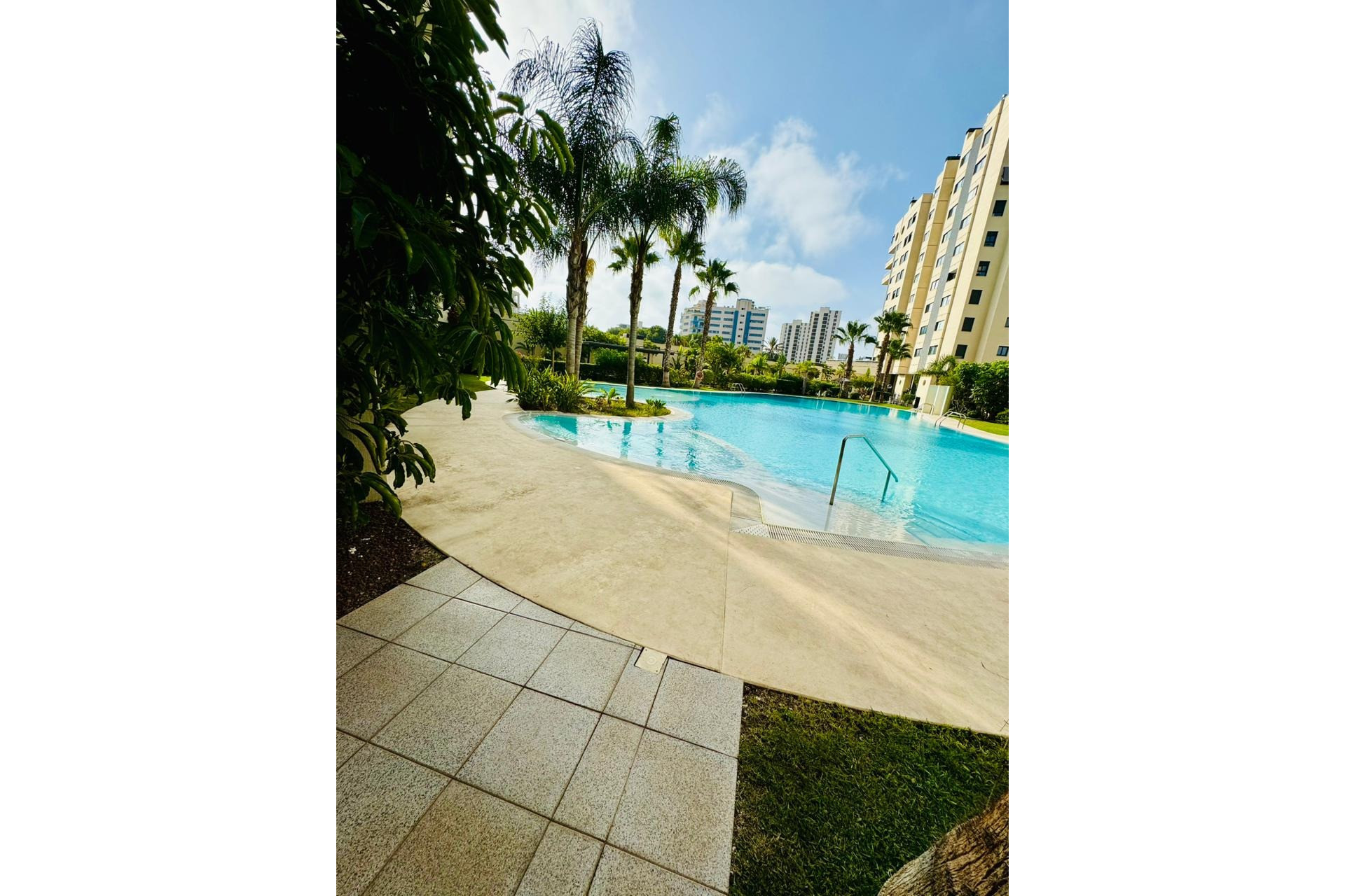 Alquiler a largo plazo - Apartamento / piso - San Juan Playa - Pau 5