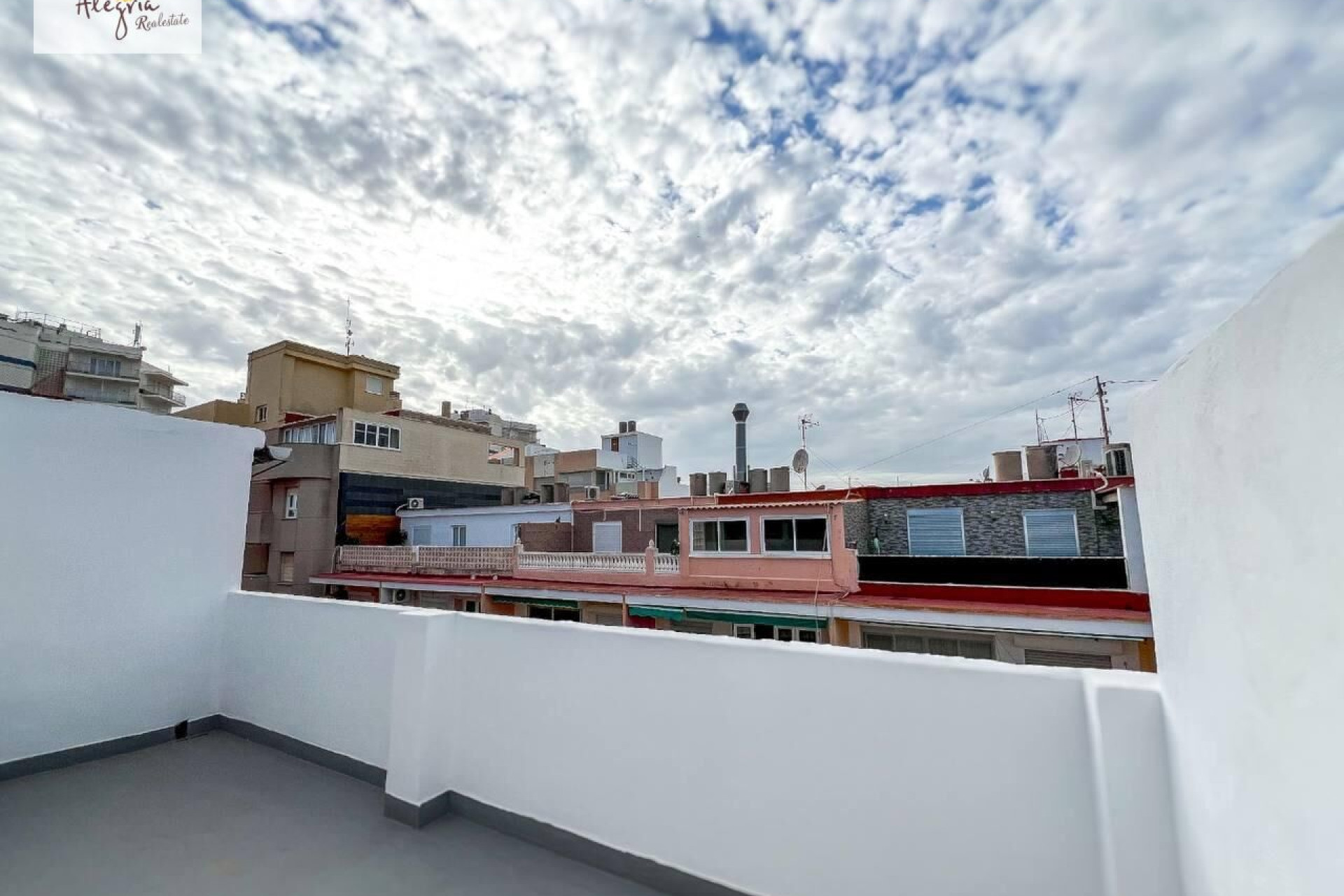 Alquiler a largo plazo - Apartamento / piso - Sueca - El Perelló playa