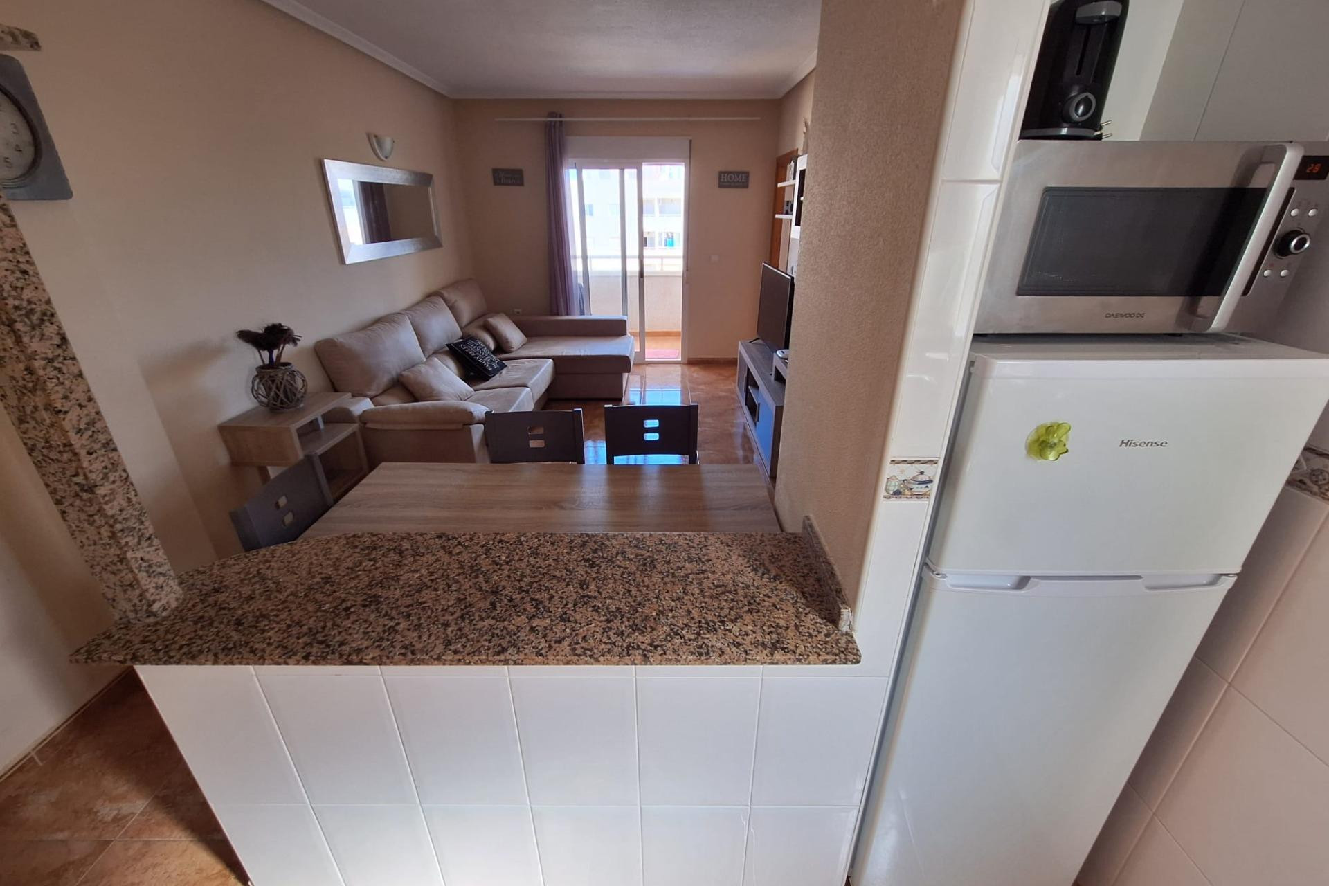 Alquiler a largo plazo - Apartamento / piso - Torrevieja - Playa de los locos