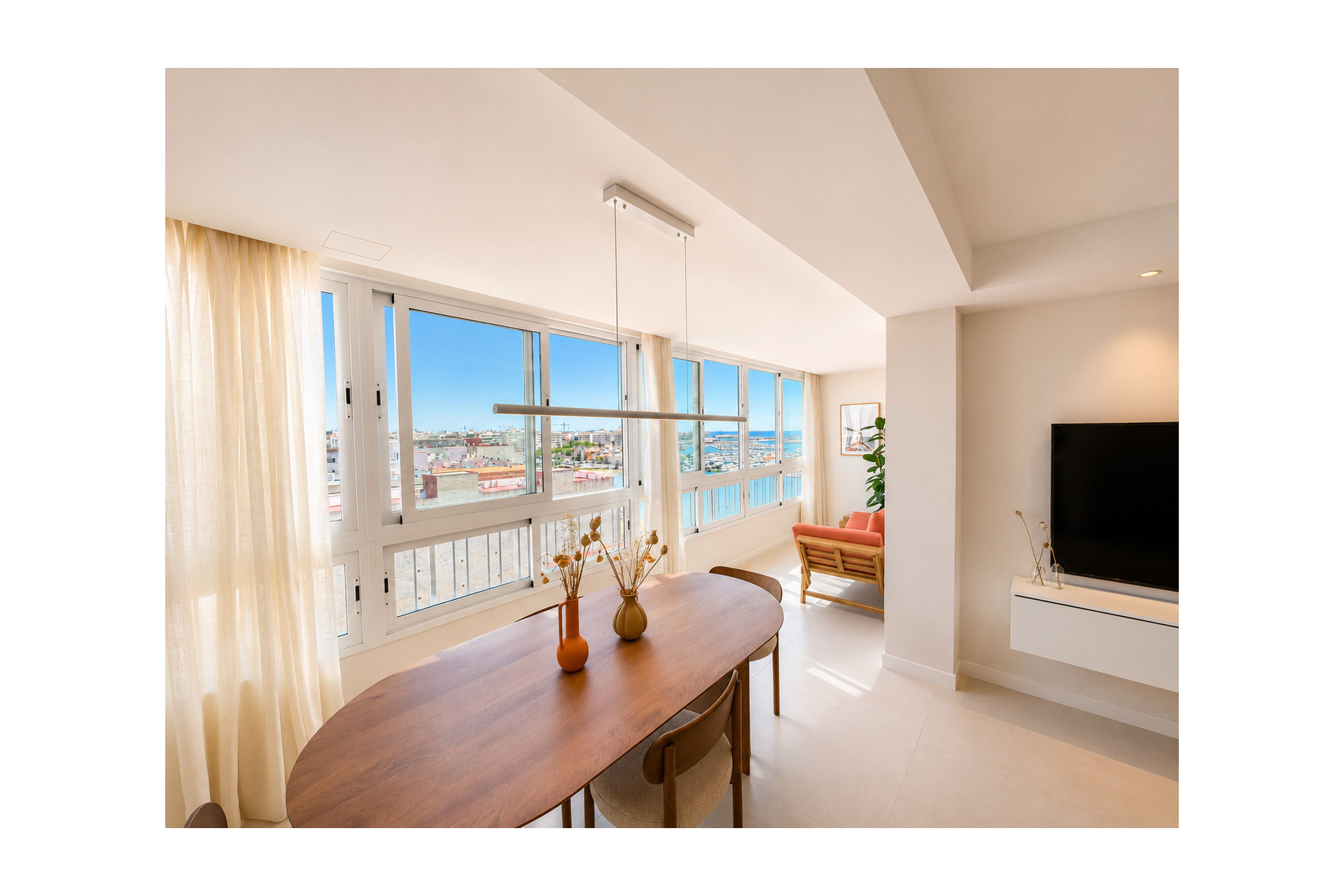 Alquiler a largo plazo - Apartamento / piso - Torrevieja - Playa del Acequión