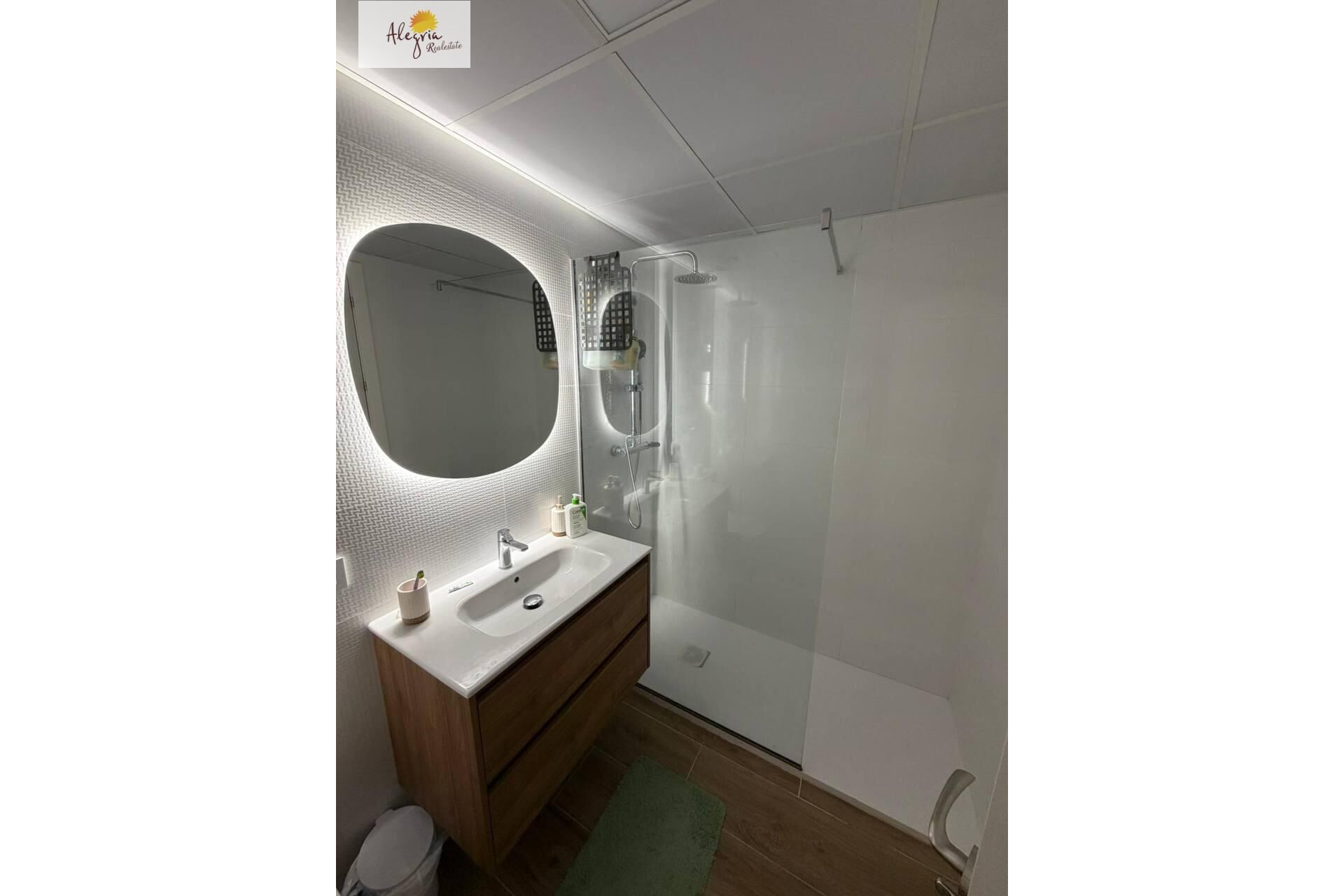 Alquiler a largo plazo - Apartamento / piso - Valencia - Aiora - Ayora