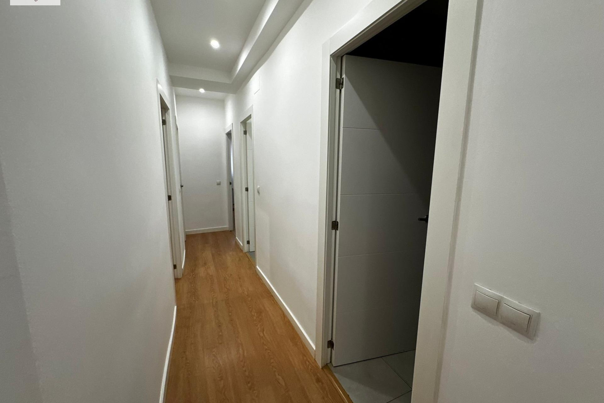 Alquiler a largo plazo - Apartamento / piso - Valencia - Arrancapins