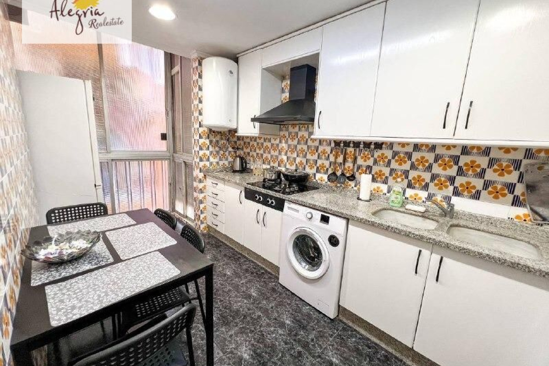 Alquiler a largo plazo - Apartamento / piso - Valencia - Tres Forques