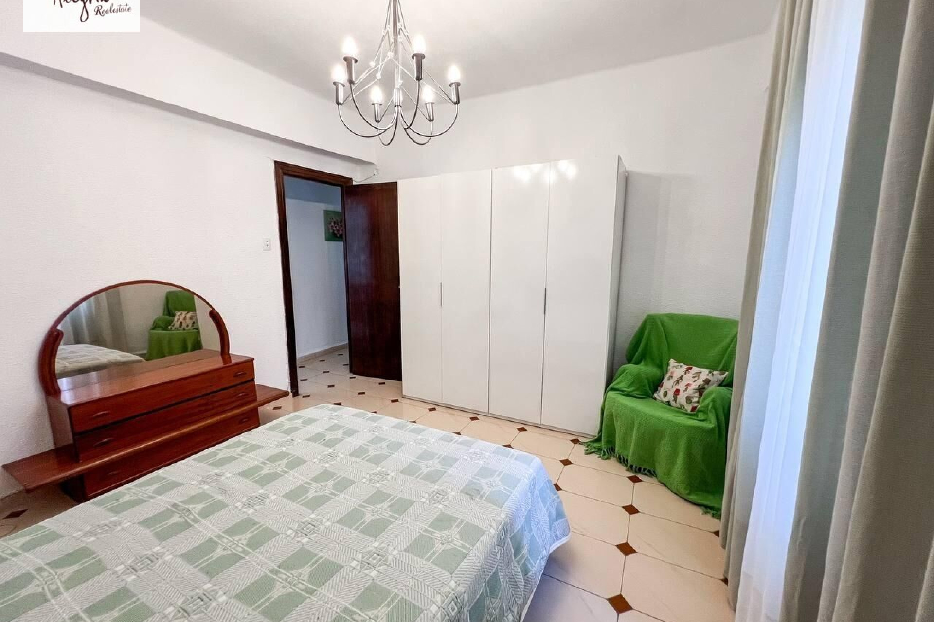 Alquiler a largo plazo - Apartamento / piso - Valencia - Tres Forques