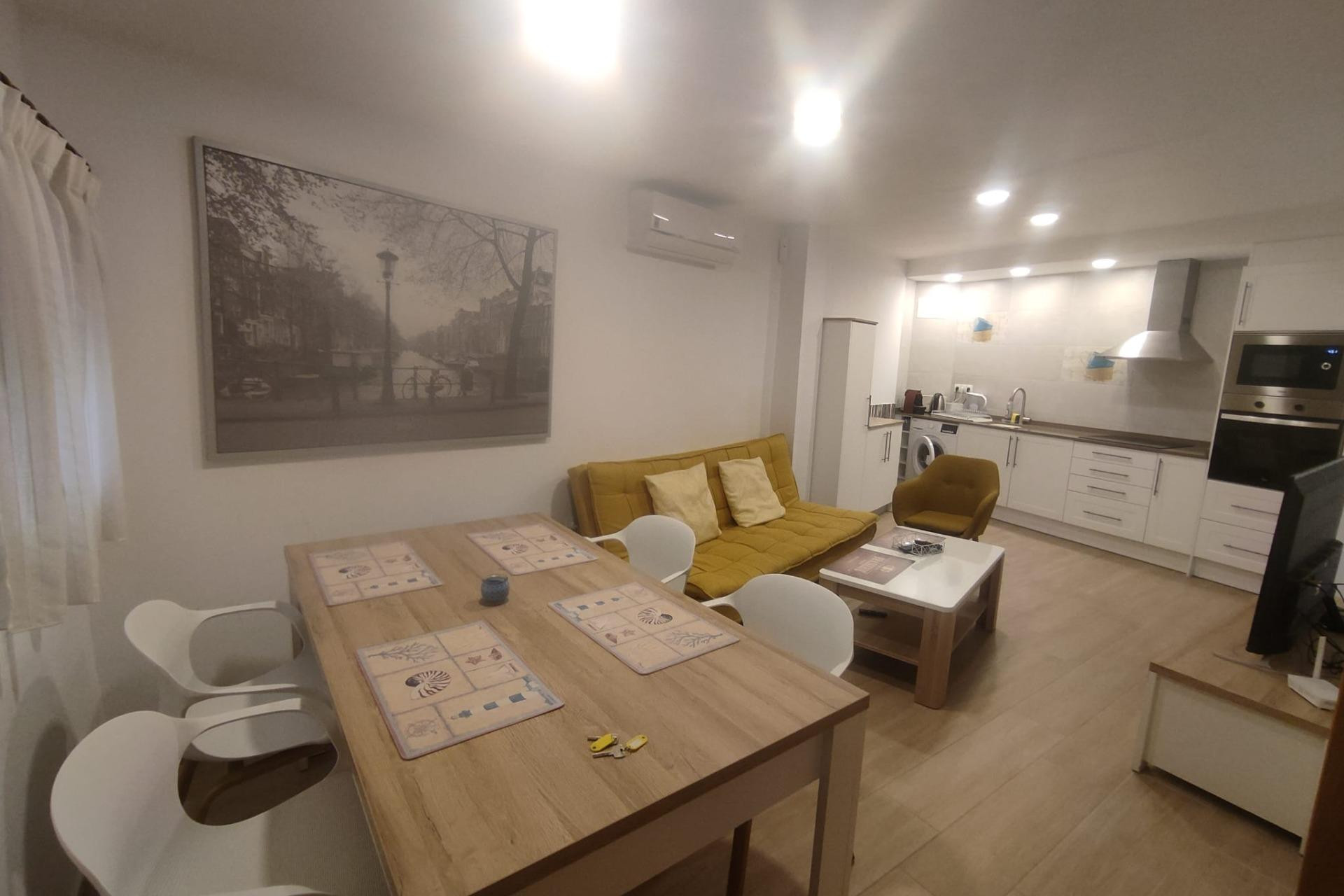 Alquiler a largo plazo - Apartamento / piso - Villajoyosa - Pueblo