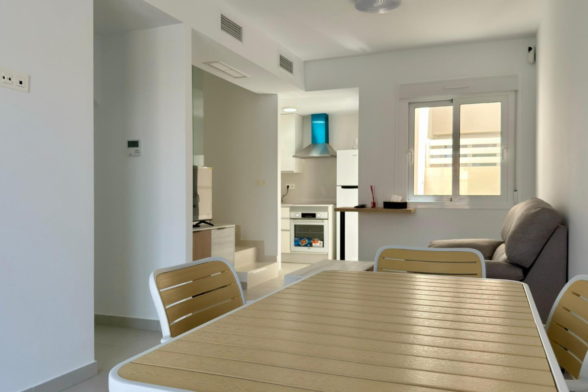 Alquiler a largo plazo - Casa Tipo Dúplex - GRAN ALACANT - Monte y Mar bajo