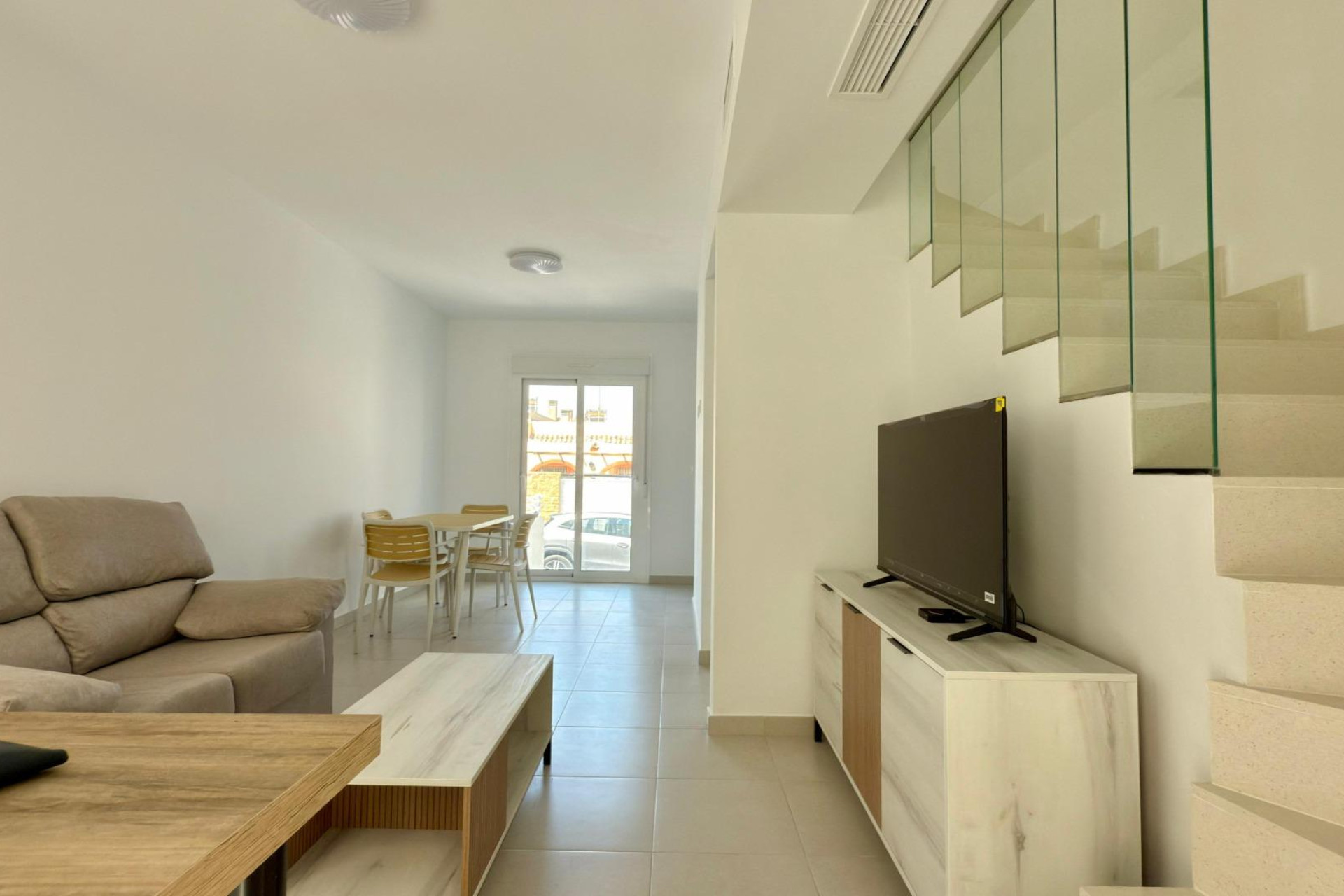 Alquiler a largo plazo - Casa Tipo Dúplex - GRAN ALACANT - Monte y Mar bajo