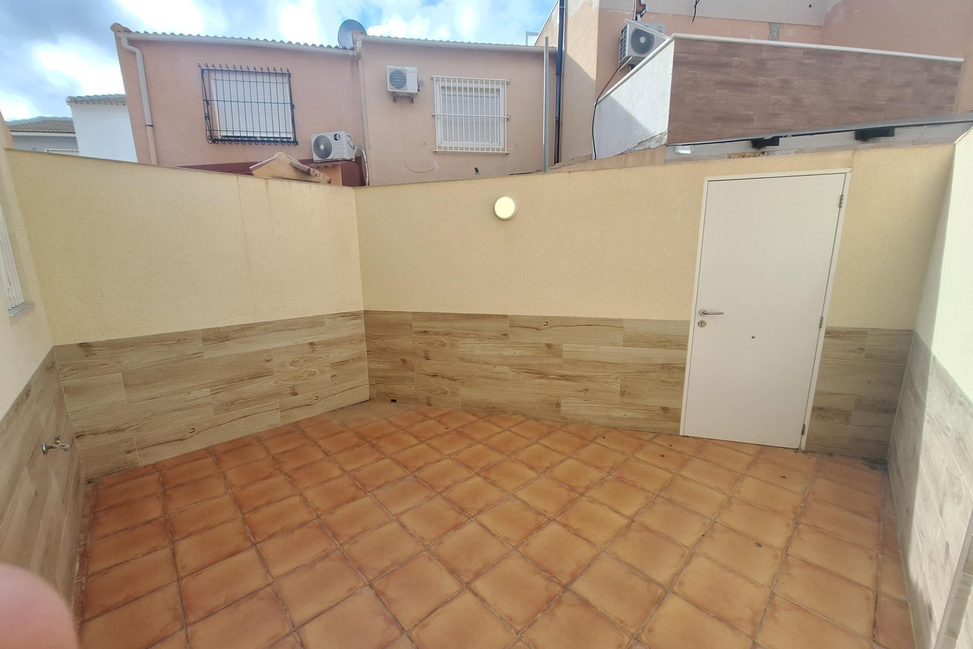 Alquiler a largo plazo - Casa Tipo Dúplex - Torrevieja - Aguas Nuevas