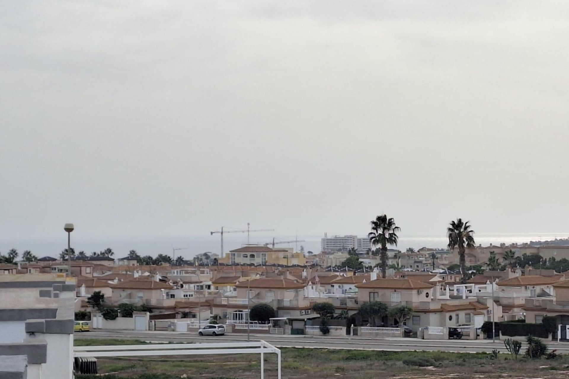 Alquiler a largo plazo - House - Orihuela Costa - Los Almendros-La Florida