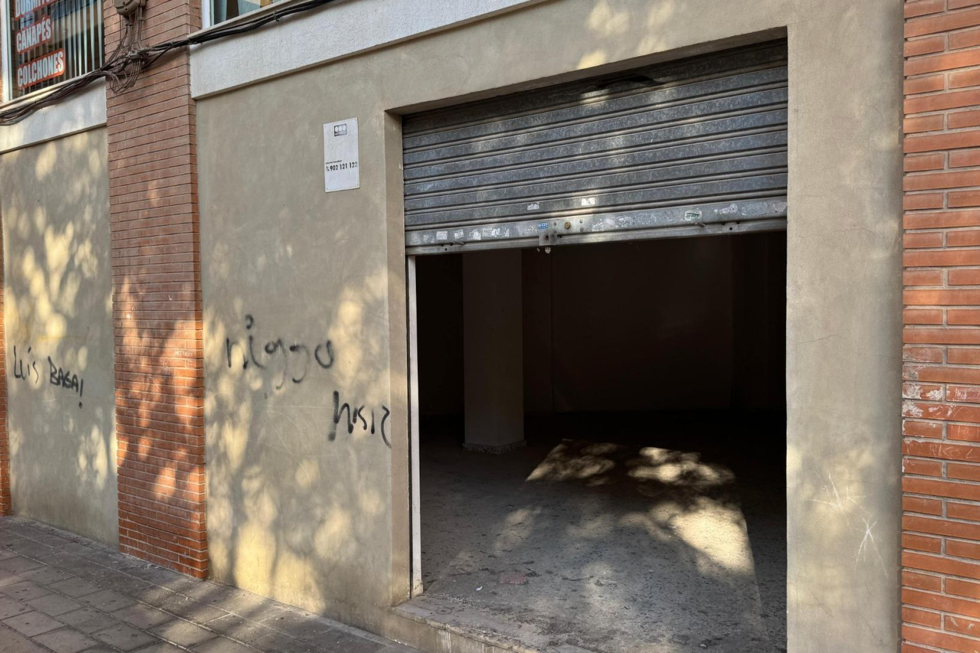 Alquiler a largo plazo - Local Comercial - Alicante - Altozano
