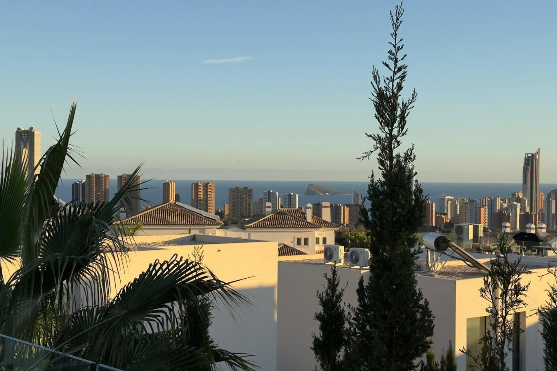 Alquiler a largo plazo - Villa - Finestrat - JARDIN DE SIERRA CORTINA