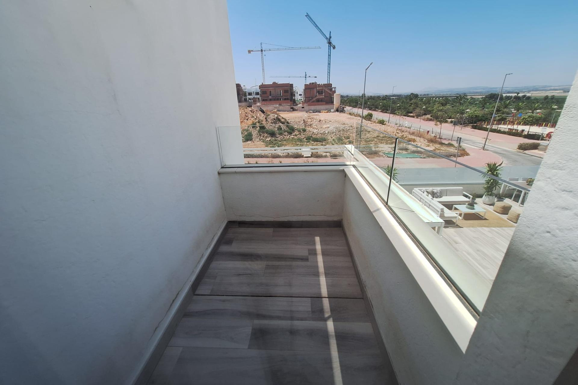 Alquiler a largo plazo - Villa - Torrevieja - Los Balcones