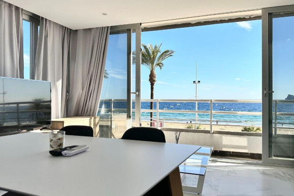 Apartamento / piso - Alquiler a largo plazo - Benidorm - ALQFT041