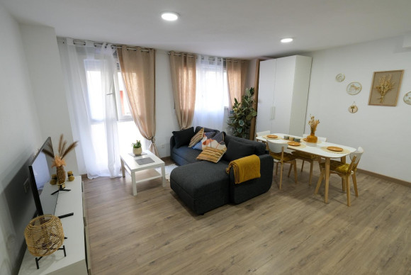 Apartamento / piso - Alquiler a largo plazo - SAN JUAN ALICANTE - Carolinas altas