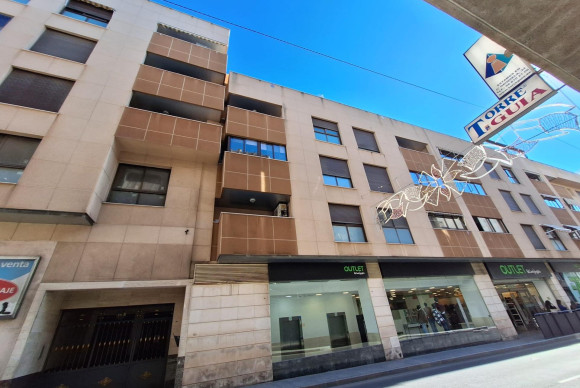 Apartamento / piso - Alquiler a largo plazo - Torrevieja - Playa de los Locos