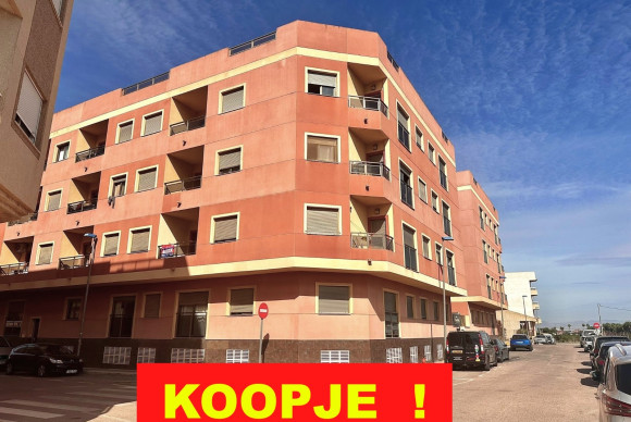 Apartamento / piso - Reventa - Formentera del Segura - JJFORM-927