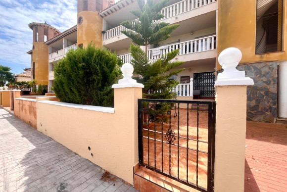 Apartamento / piso - Reventa - Orihuela Costa - Lomas de Cabo Roig-Los Dolses