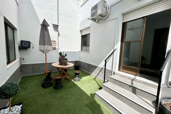Apartamento / piso - Reventa - Torremendo - Torremendo
