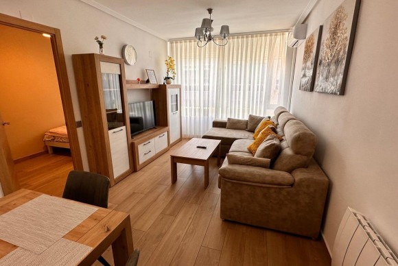 Apartamento / piso - Reventa - Torrevieja - a10089