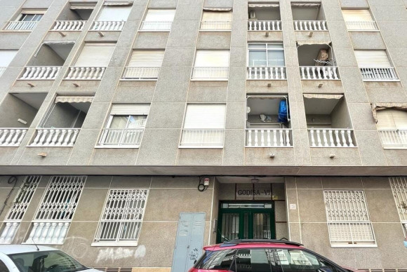 Apartamento / piso - Reventa - Torrevieja - A6773