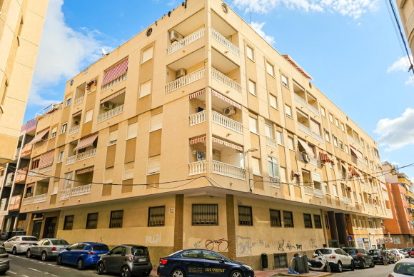 Apartamento / piso - Reventa - Torrevieja - Calle San Pascual, 289, 03182