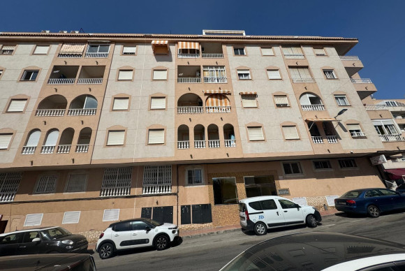 Apartamento / piso - Reventa - Torrevieja - Centro