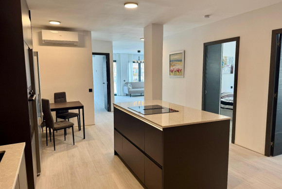 Apartamento / piso - Reventa - Torrevieja - CLUB NAUTICO TORREVIEJA
